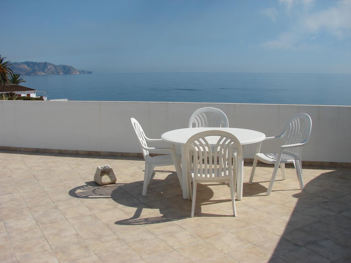Apartament Carabeo 70 Menyber Nerja Zewnętrze zdjęcie